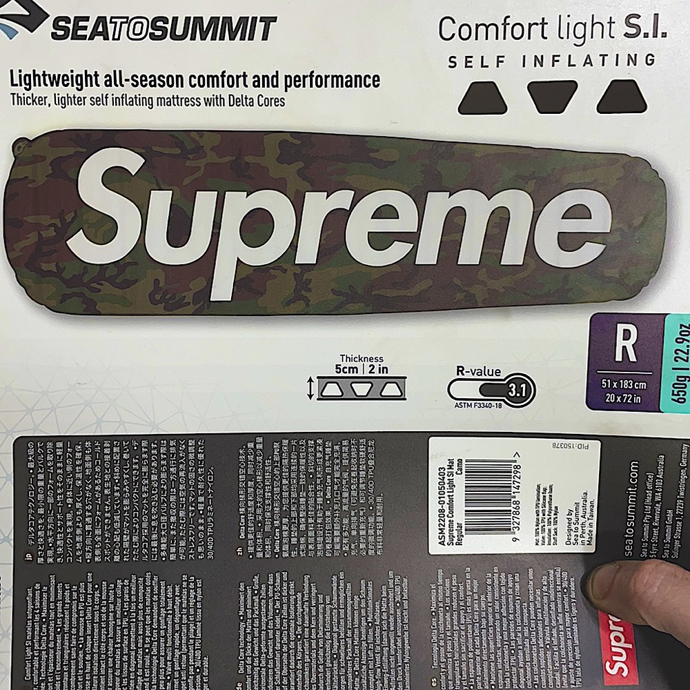 Supreme x Sea to Summit Self-Inflating Sleep Mat